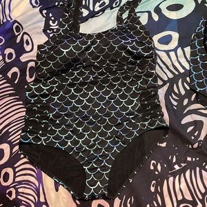 Torrid mermaid bikini set and rash guard